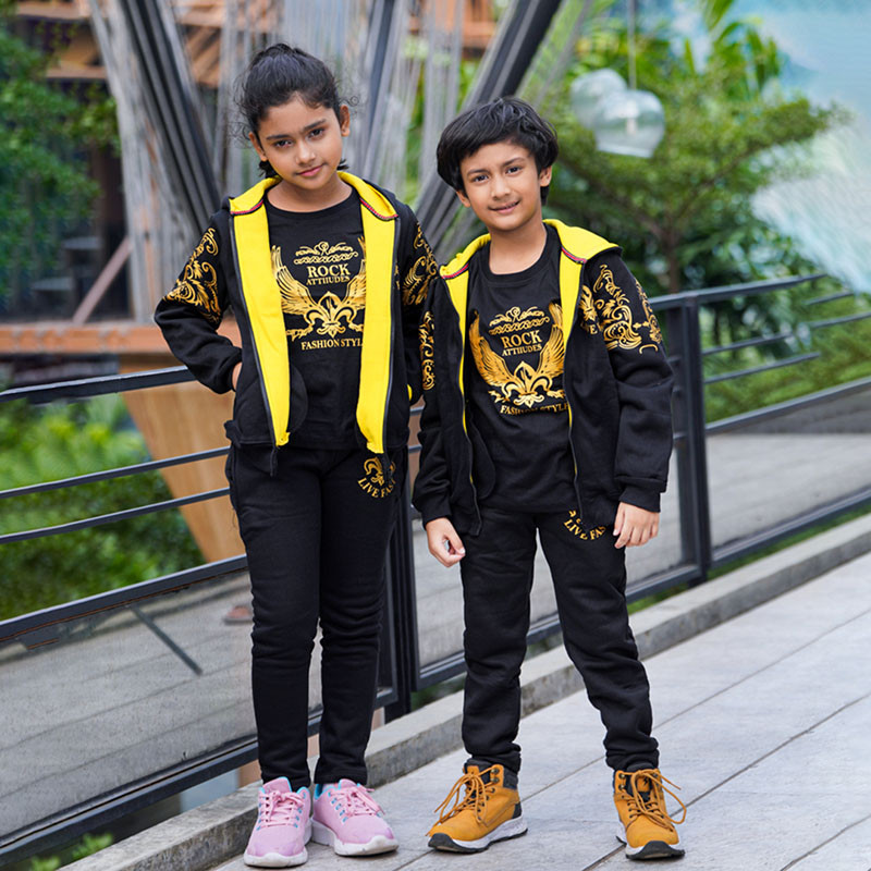 হুডি,টাউজার,টিশার্ট(৭-৮)বছর